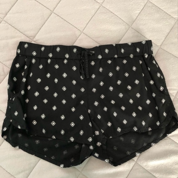 Women’s VANS Janek II short- like new - Picture 2 of 6